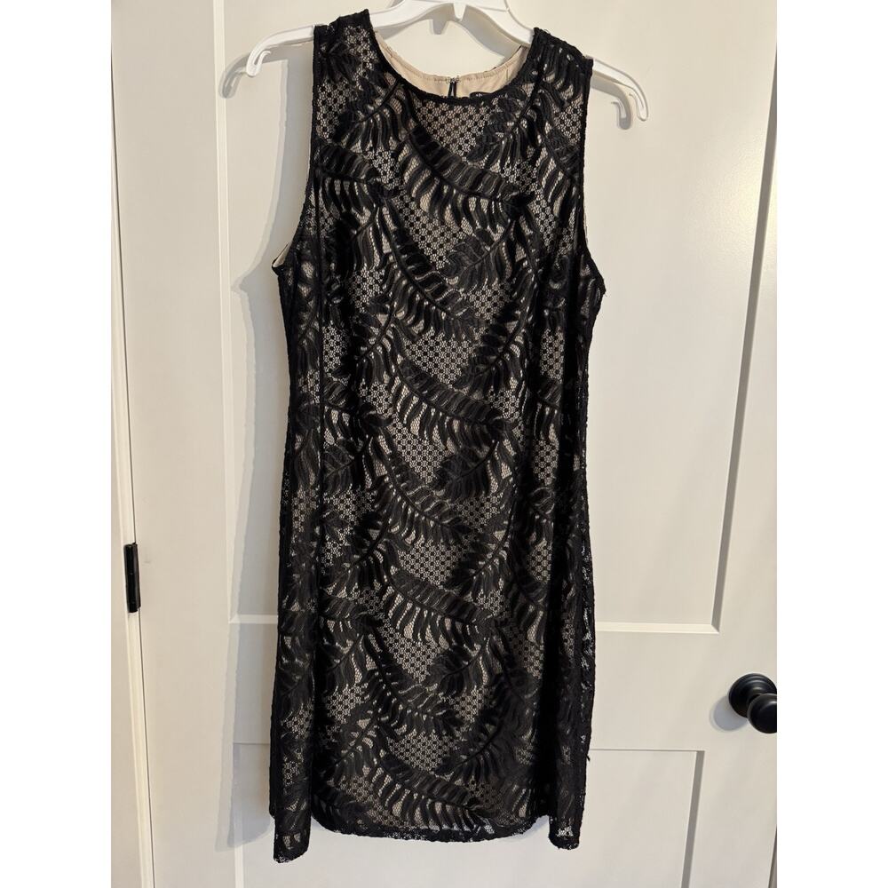 Sharagano LBD Bodycon Mini Cocktail Dress Size W 18 Black Lace over Nude
